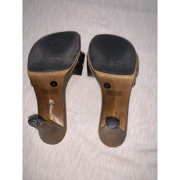 Candie’s Sandals Womens 6 Brown Faux Leather Platform Y2K Vintage Slides Heels - Picture 4 of 5